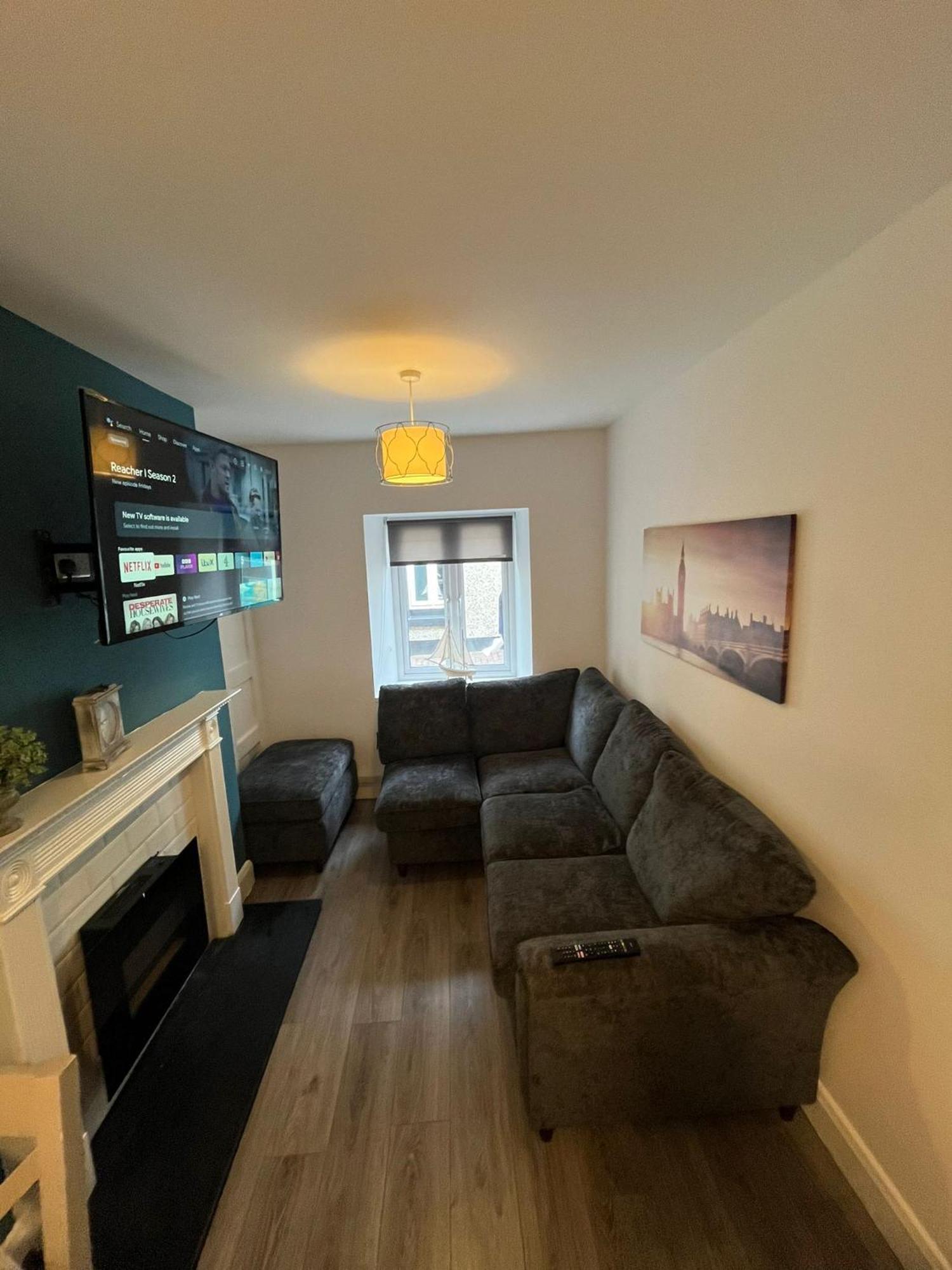6 Eyre Square Lane Apartment Galway Bagian luar foto